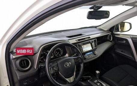 Toyota RAV4, 2015 год, 2 250 000 рублей, 16 фотография