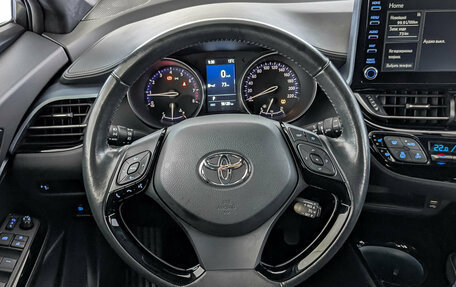 Toyota C-HR I рестайлинг, 2021 год, 2 550 000 рублей, 22 фотография