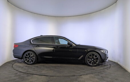 BMW 5 серия, 2019 год, 2 950 000 рублей, 4 фотография