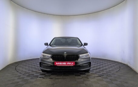 BMW 5 серия, 2019 год, 2 950 000 рублей, 2 фотография