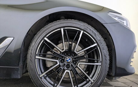 BMW 5 серия, 2019 год, 2 950 000 рублей, 18 фотография
