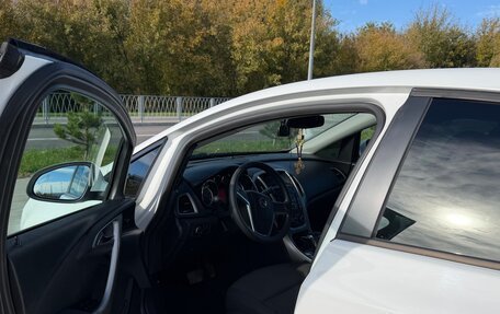 Opel Astra J, 2012 год, 690 000 рублей, 5 фотография