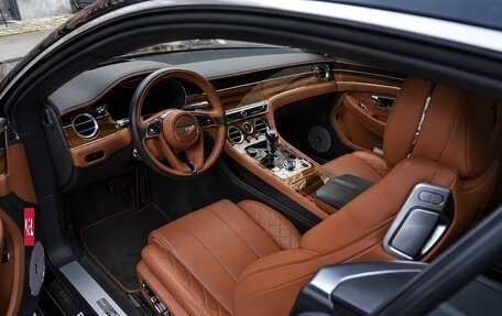 Bentley Continental GT III, 2019 год, 21 990 000 рублей, 9 фотография