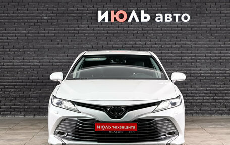 Toyota Camry, 2019 год, 3 120 000 рублей, 2 фотография