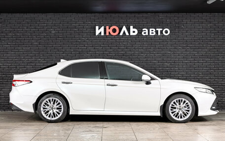 Toyota Camry, 2019 год, 3 120 000 рублей, 9 фотография
