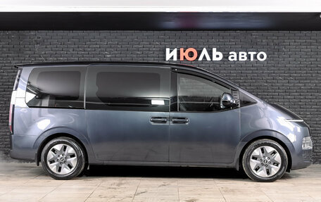 Hyundai Staria, 2022 год, 3 950 000 рублей, 8 фотография