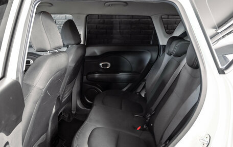KIA Soul II рестайлинг, 2018 год, 1 599 000 рублей, 21 фотография