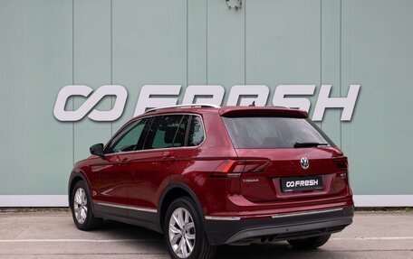 Volkswagen Tiguan II, 2017 год, 2 129 000 рублей, 2 фотография
