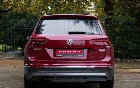 Volkswagen Tiguan II, 2017 год, 2 129 000 рублей, 15 фотография
