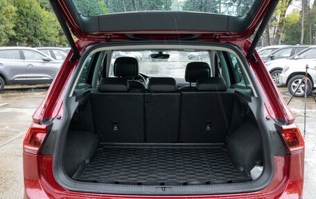 Volkswagen Tiguan II, 2017 год, 2 129 000 рублей, 36 фотография