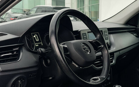 Skoda Rapid II, 2022 год, 1 650 000 рублей, 13 фотография
