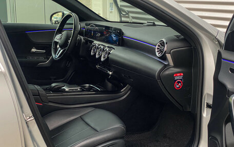 Mercedes-Benz A-Класс, 2021 год, 2 850 000 рублей, 9 фотография