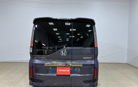 Honda Stepwgn IV, 2016 год, 1 960 000 рублей, 6 фотография