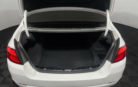 BMW 5 серия, 2012 год, 1 697 000 рублей, 9 фотография