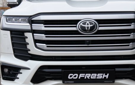 Toyota Land Cruiser, 2022 год, 12 300 000 рублей, 6 фотография