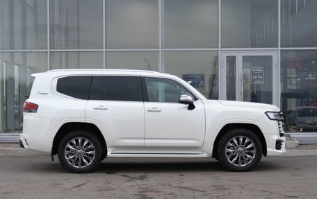 Toyota Land Cruiser, 2022 год, 12 300 000 рублей, 5 фотография