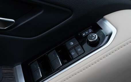Toyota Land Cruiser, 2022 год, 12 300 000 рублей, 21 фотография