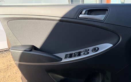 Hyundai Solaris II рестайлинг, 2016 год, 940 000 рублей, 15 фотография