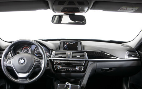 BMW 3 серия, 2016 год, 2 048 000 рублей, 11 фотография