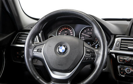 BMW 3 серия, 2016 год, 2 048 000 рублей, 12 фотография