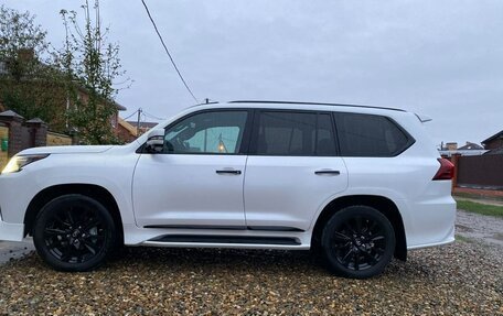 Lexus LX III, 2018 год, 8 890 000 рублей, 3 фотография