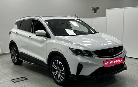 Geely Coolray I, 2022 год, 1 720 000 рублей, 2 фотография