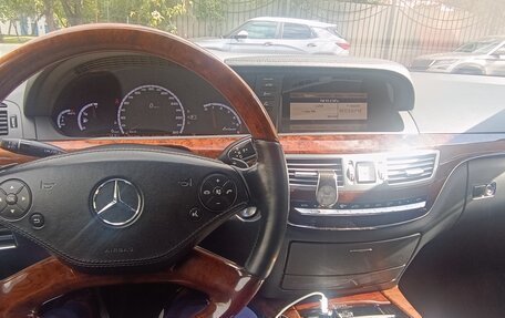 Mercedes-Benz S-Класс, 2009 год, 1 200 000 рублей, 9 фотография