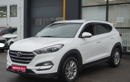 Hyundai Tucson III, 2018 год, 2 000 000 рублей, 1 фотография
