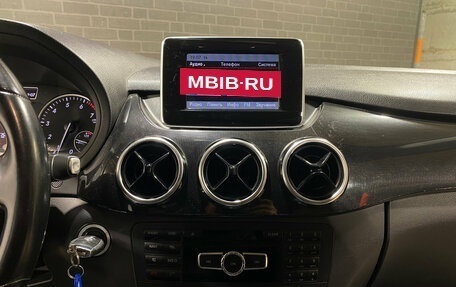 Mercedes-Benz B-Класс, 2013 год, 900 000 рублей, 3 фотография