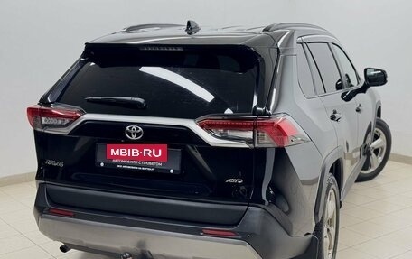 Toyota RAV4, 2020 год, 3 456 000 рублей, 9 фотография