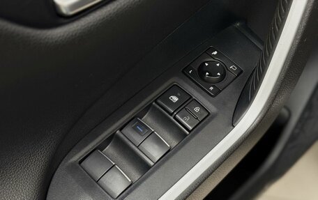 Toyota RAV4, 2020 год, 3 456 000 рублей, 17 фотография