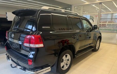 Toyota Land Cruiser 200, 2010 год, 3 450 000 рублей, 4 фотография