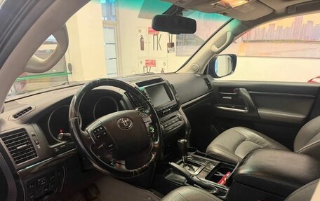 Toyota Land Cruiser 200, 2010 год, 3 450 000 рублей, 13 фотография