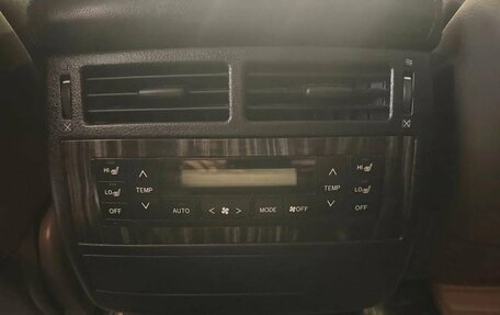Toyota Land Cruiser 200, 2010 год, 3 450 000 рублей, 20 фотография