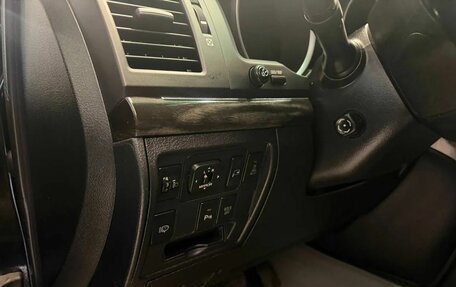 Toyota Land Cruiser 200, 2010 год, 3 450 000 рублей, 22 фотография