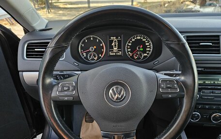 Volkswagen Jetta VI, 2012 год, 1 398 000 рублей, 7 фотография