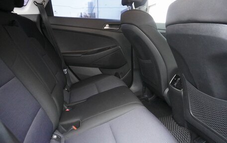 Hyundai Tucson III, 2018 год, 2 000 000 рублей, 10 фотография