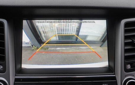 Hyundai Tucson III, 2018 год, 2 000 000 рублей, 15 фотография