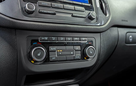 Volkswagen Tiguan I, 2012 год, 1 035 000 рублей, 20 фотография