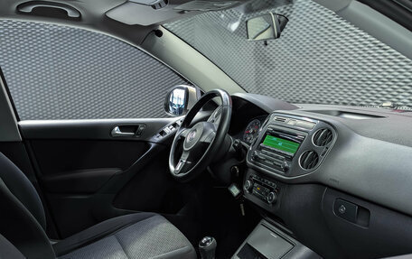 Volkswagen Tiguan I, 2012 год, 1 035 000 рублей, 23 фотография