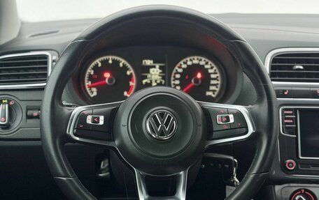 Volkswagen Polo VI (EU Market), 2018 год, 1 049 000 рублей, 26 фотография