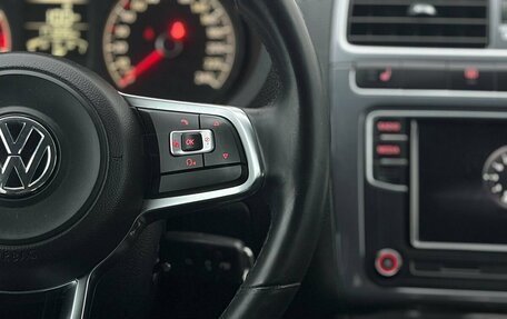 Volkswagen Polo VI (EU Market), 2018 год, 1 049 000 рублей, 28 фотография