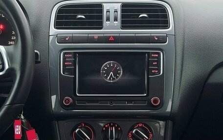 Volkswagen Polo VI (EU Market), 2018 год, 1 049 000 рублей, 24 фотография