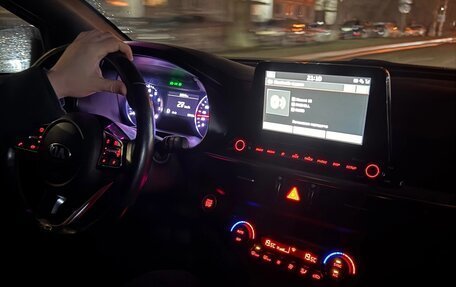 KIA Cerato IV, 2020 год, 2 100 000 рублей, 4 фотография