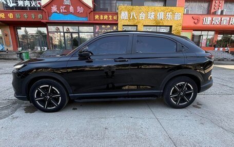 Honda Vezel, 2023 год, 1 600 000 рублей, 7 фотография