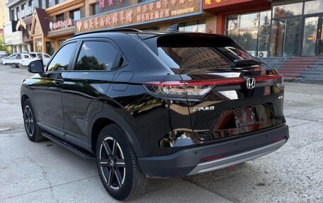 Honda Vezel, 2023 год, 1 600 000 рублей, 6 фотография