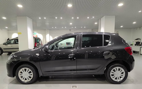Renault Sandero II рестайлинг, 2017 год, 797 000 рублей, 10 фотография