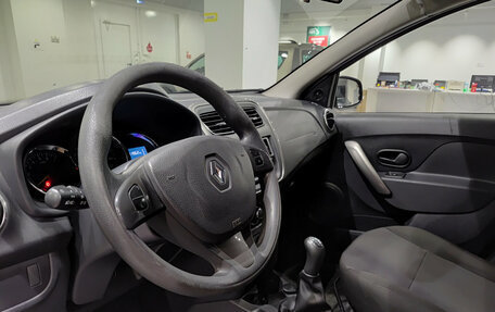 Renault Sandero II рестайлинг, 2017 год, 797 000 рублей, 20 фотография