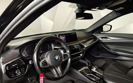 BMW 5 серия, 2020 год, 4 990 000 рублей, 12 фотография