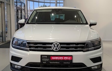 Volkswagen Tiguan II, 2019 год, 3 574 000 рублей, 2 фотография